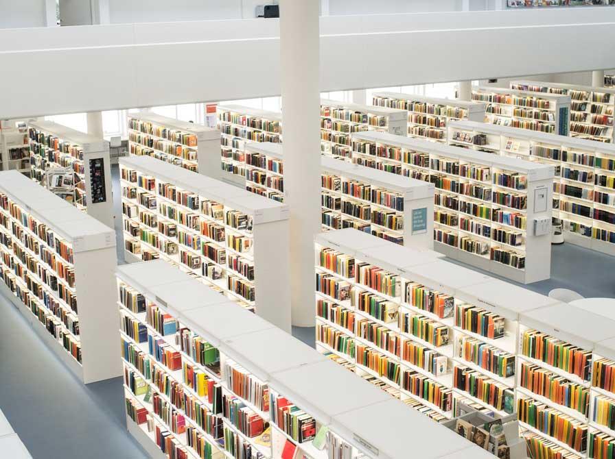 Boghylder på Gentofte Hovedbibliotek